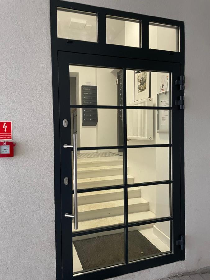 Nowy Apartment Przy Placu Szembeka Varsóvia Exterior foto